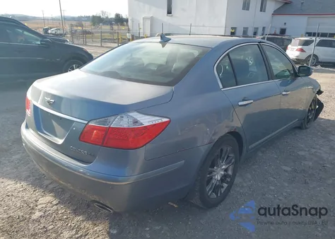 2009 Hyundai Genesis 4.6 z USA, uszkodzony, nr VIN KMHGC46F09U040301